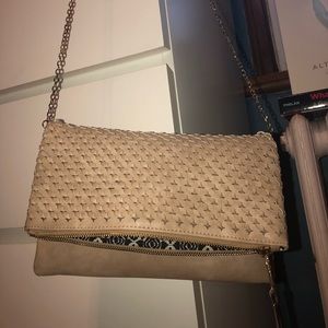 Fashionable fall purse